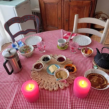 D'hotes Couleurs D'elvine Bed & Breakfast 3*