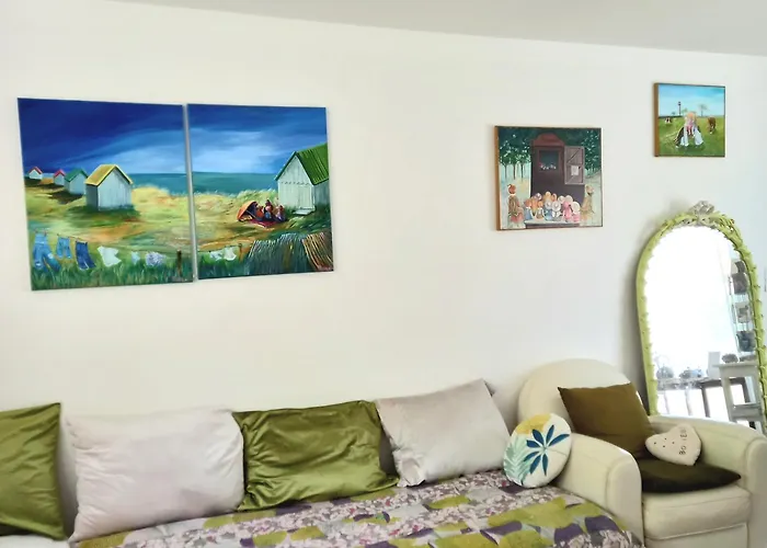 D'hotes Couleurs D'elvine Bed & Breakfast 3*